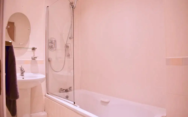Dublin 1 Bedroom Apartment Near Aviva Stadium