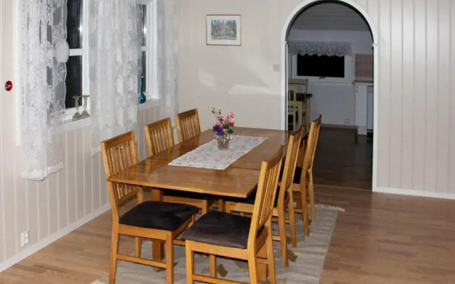 5 Person Holiday Home in Selsoyvik