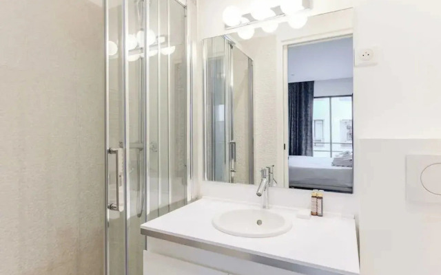 Newly Renovated Loft Bastille