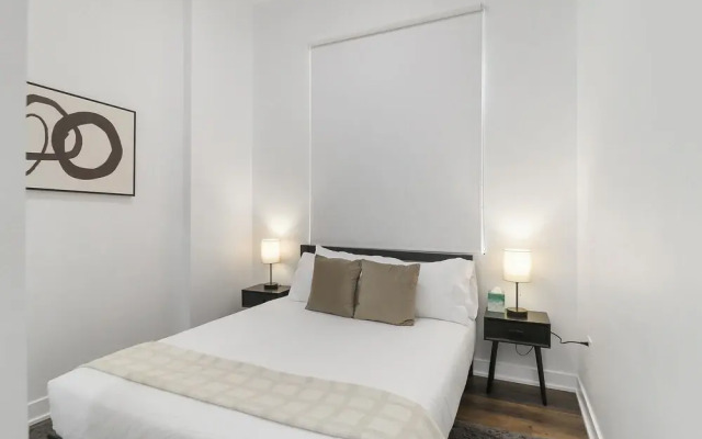 Stylish 4BR Stay - State rep