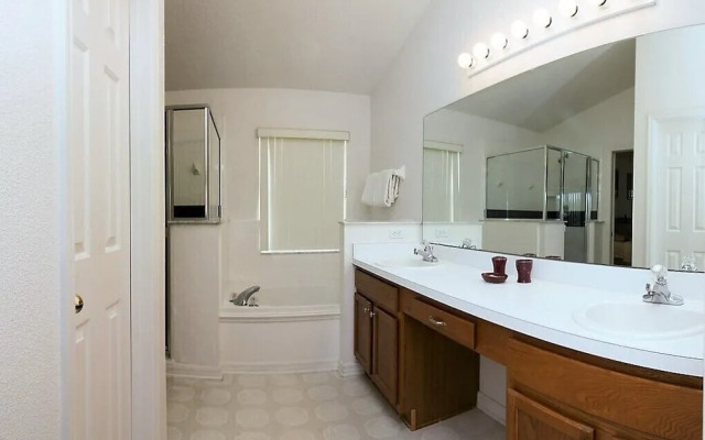 86478 4 Bedroom Pool Home, Lakeside Kissimmee