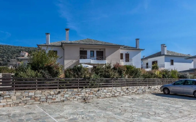 Rena's House Afissos