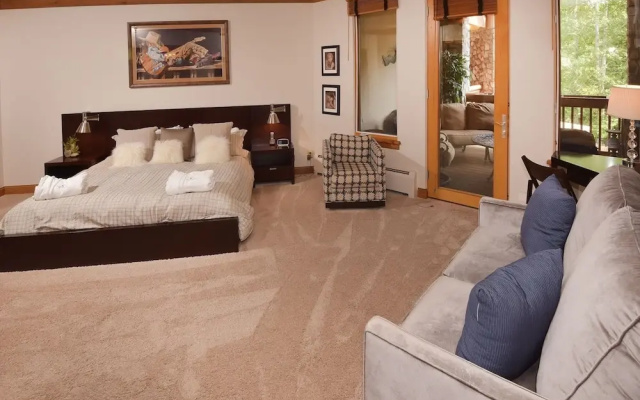 Ski In/out Lodge With Private Lifts, 2br 2ba Next To Golf 2 Bedroom Condo by RedAwning