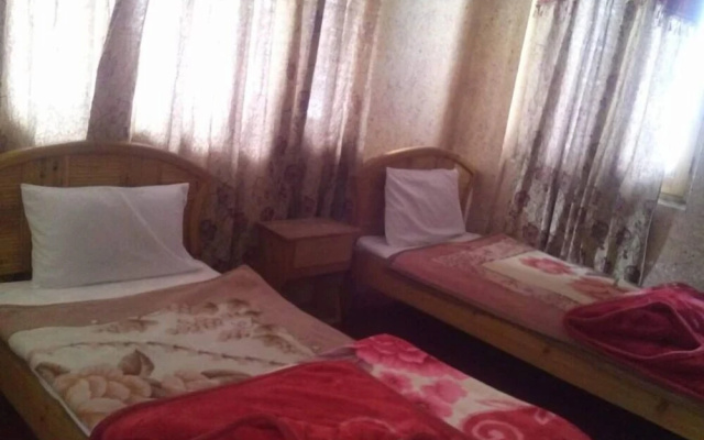 HOTEL AL-HAYAT Murree