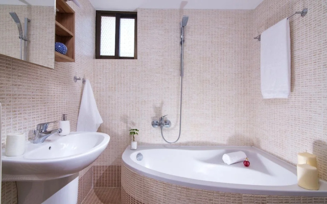 Luxury Villa Rosita w heated pool - Nature & Relax