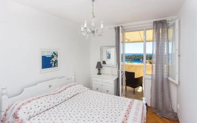 Sea View Apartments - Leo