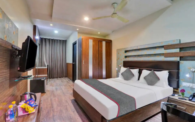 Hotel Cosmos