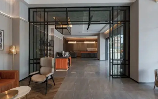 Homeinn Plus Hotel (Jiujiang University Wanda Plaza)