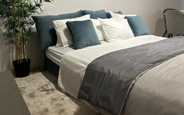 Bromma Bliss Apartment - City Escape
