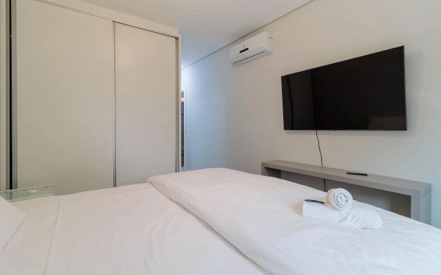 Apto Luxuoso A 230m Da Praia De Jurerê Vje301