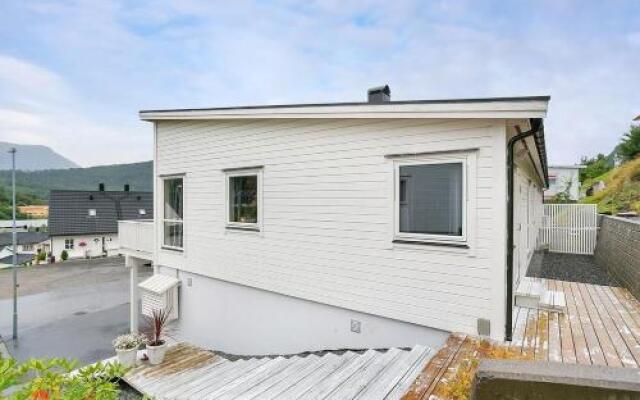 Отель Aalesund City Apartment Норвегия, Олесунн - отзывы, цены и фото номеров - забронировать отель Aalesund City Apartment онлайн вид на фасад