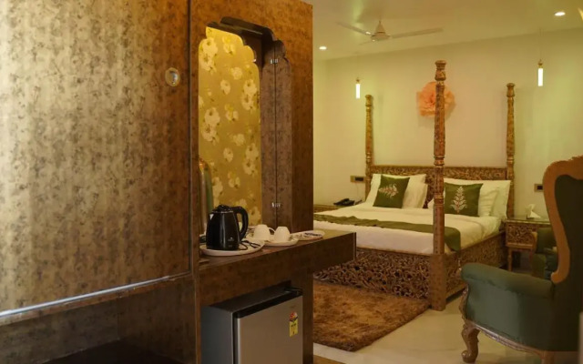 Hotel Saheb's Castle - Best Mountain View & Jacuzzi Suites, McLeodganj