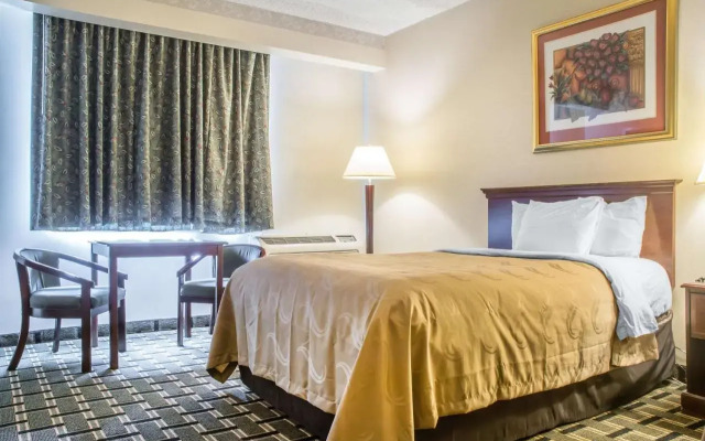 Holiday Inn Batavia-Darien Lake Area