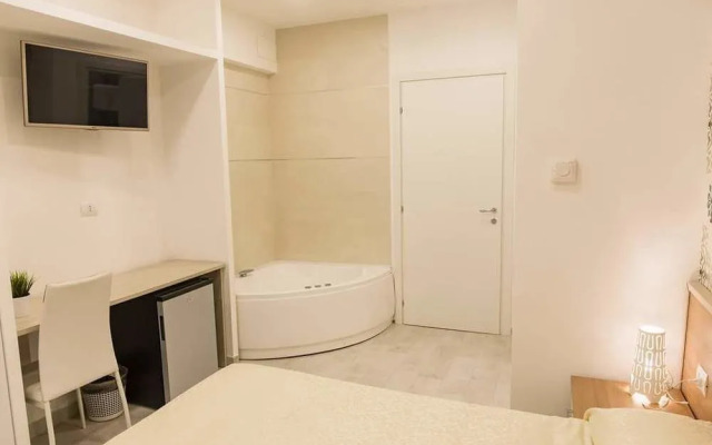 Metronia Guest House