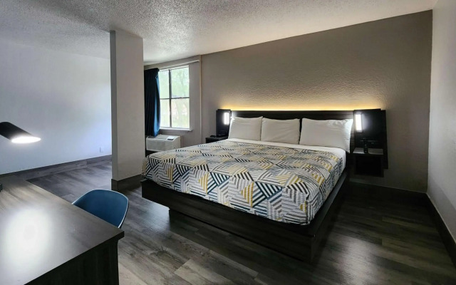 Motel 6 Houston, TX - Medical Center/NRG Stadium