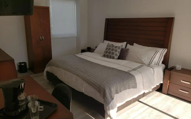Suites Arboleda 215