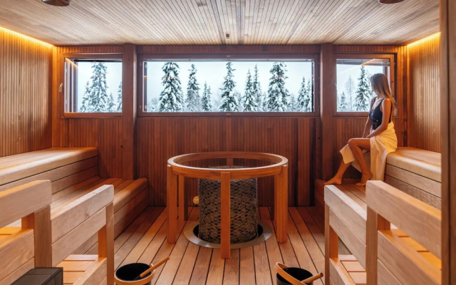 Arctic Panorama Resort & Spa