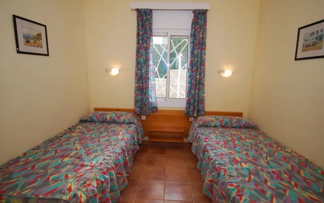 Cozy Apartment in Sant Feliu de Guíxols With Swimming Pool
