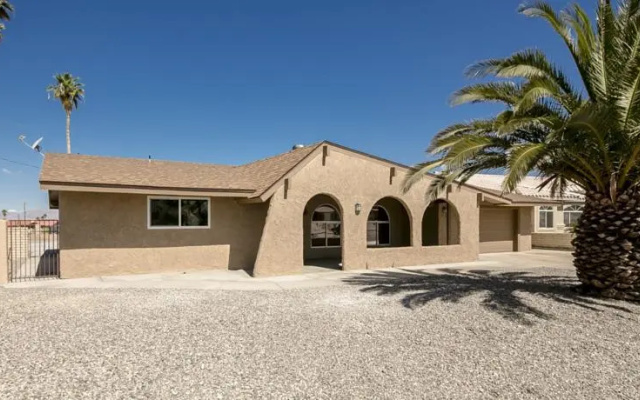 Island Paradise by Destination Havasu