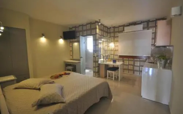 Ariadnes Holiday Accommodation
