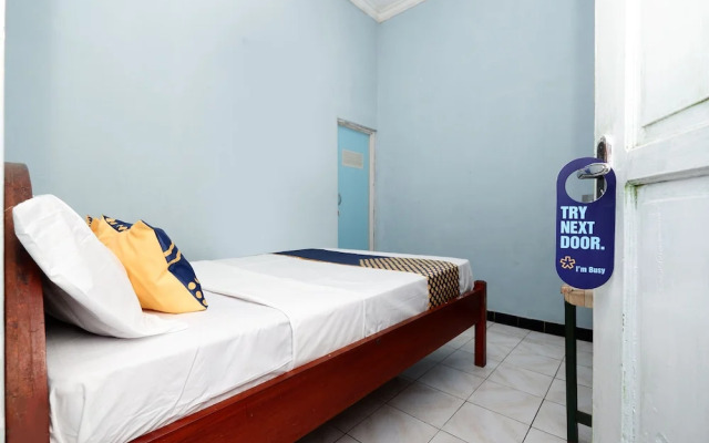 Homestay Flamboyan by OYO Rooms