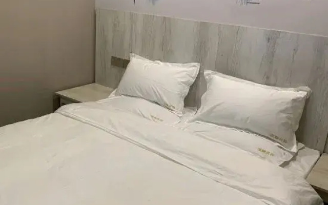Warm Home Express Hotel (Shanxi People's Hospital Railway Station)