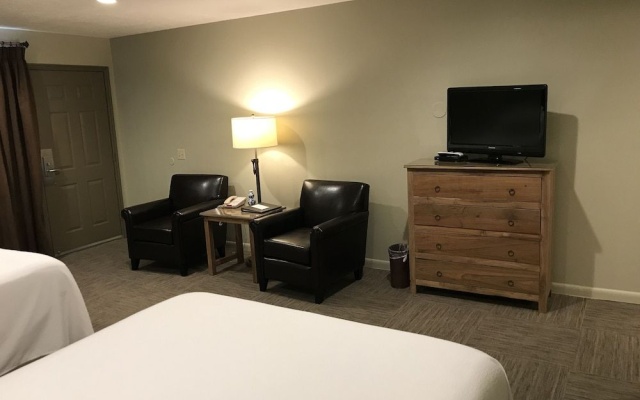 Driftwood Lodge