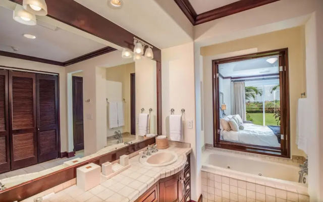 Vista Bahia 1F 1 bdr 1 Bath Ocean View