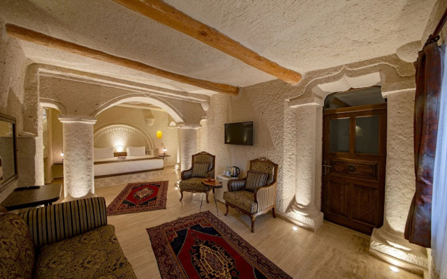 Farmer Cave House
