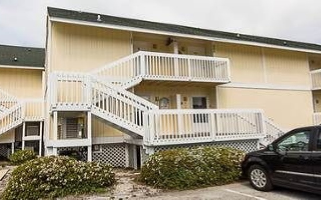 Отель 10 Cadoza BnB вид на фасад