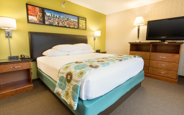 Heritage Inn & Suites The Woodlands, Trademark by Wyndham