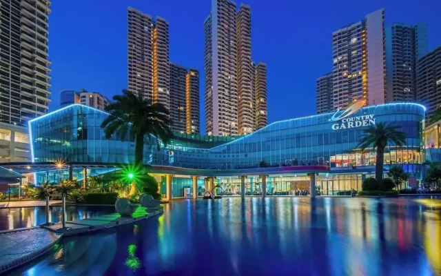 Cityview 2BR Country Garden Danga Bay @ Natol