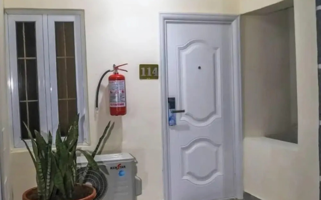 Kpees Apartment