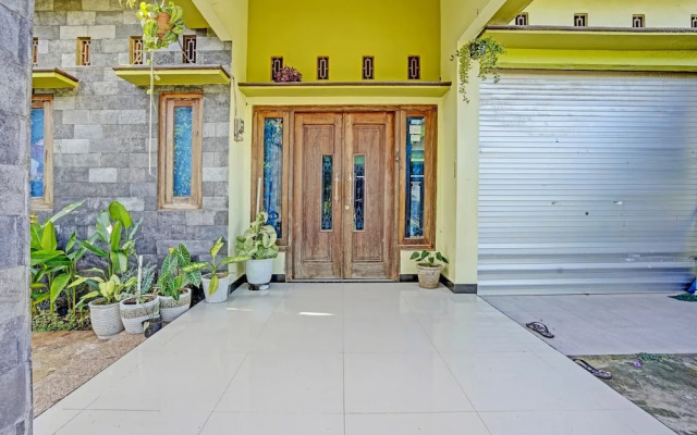 Hotel O Desa Wisata Alam Gosari (wagos)