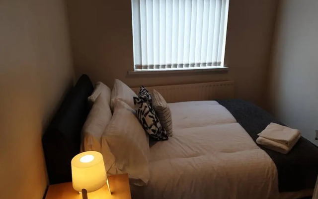 South Shield's Emerald 2 Bed Apartment