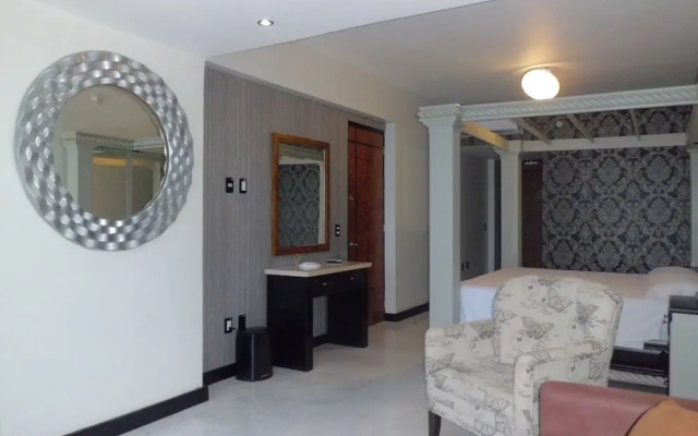 Condo Royal 605
