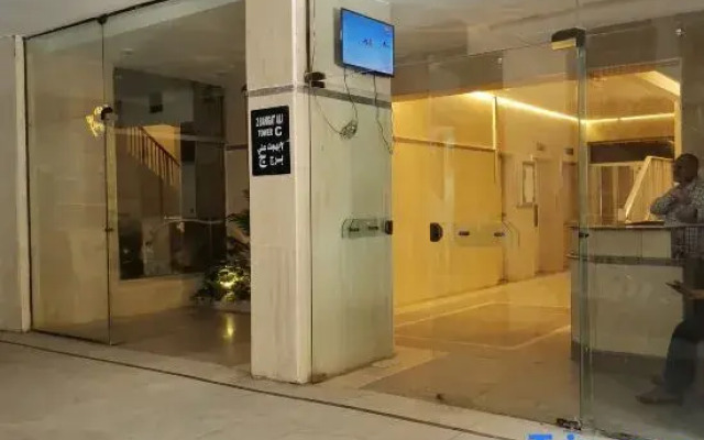 Modern Zamalek Stay | 2min to Nile • AC • SmartTV
