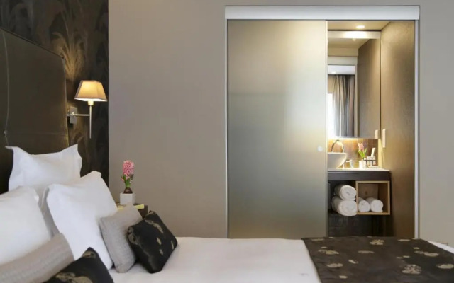 The Y Hotel