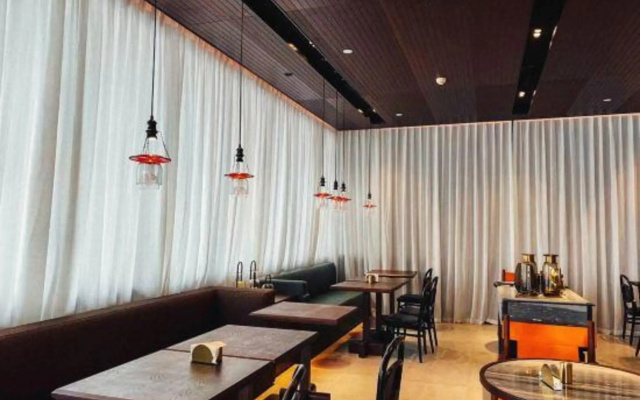UFUN Plus Scenic Hotel (Nanning Nanhu Park Zhongshan Road)