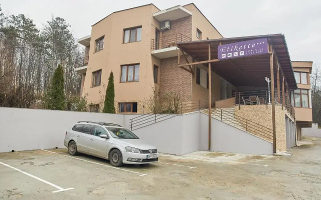 Vila Etikette