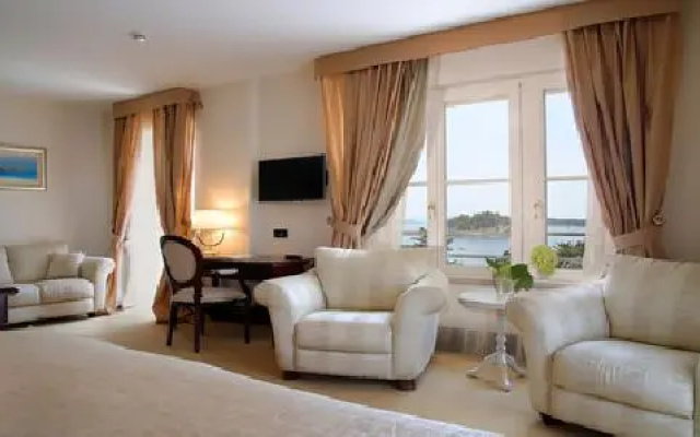 Arbiana Heritage Hotel