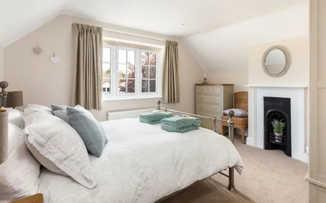 Elegant Victorian Conversion in Oxfordshire
