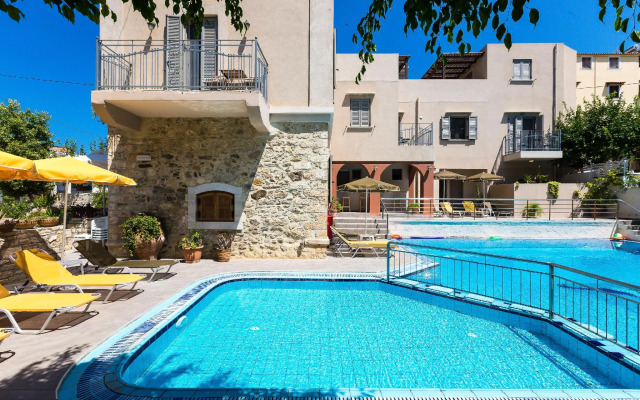 Philoxenia Apartments