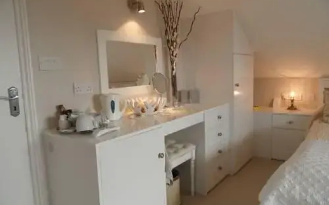 The Bays Guest House