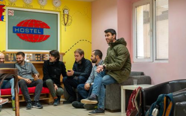 Hostel44