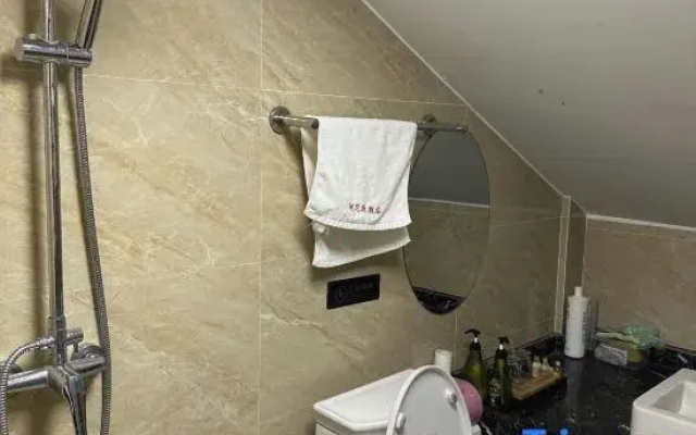 Zhoukou Taohuayuan Boutique Hotel
