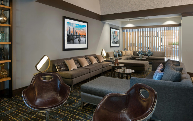 Embassy Suites by Hilton Austin Central