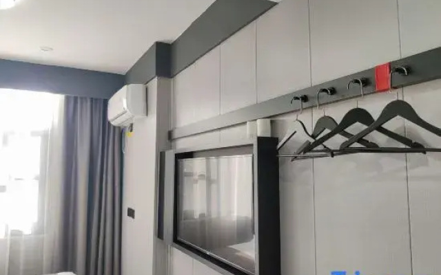 Shankee Hotel (Huangchuan Railway Station)