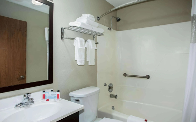 Travelodge by Wyndham Wahpeton Event Center