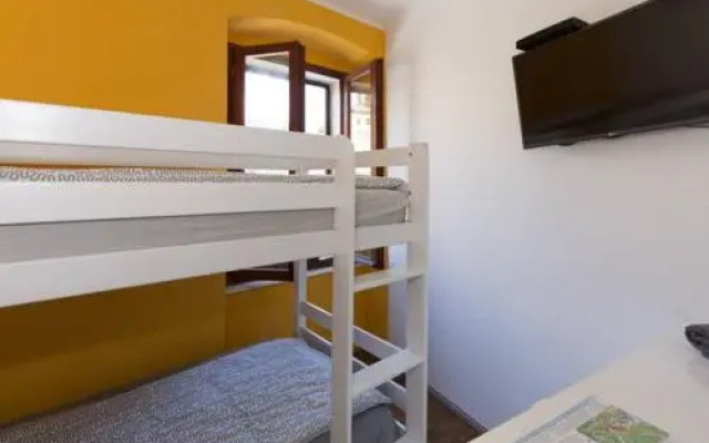 Hostel Kvarner-All private rooms with private bathrooms